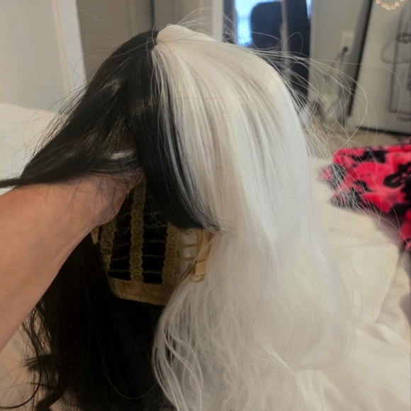 Costume wig - Picture 1 of 4
